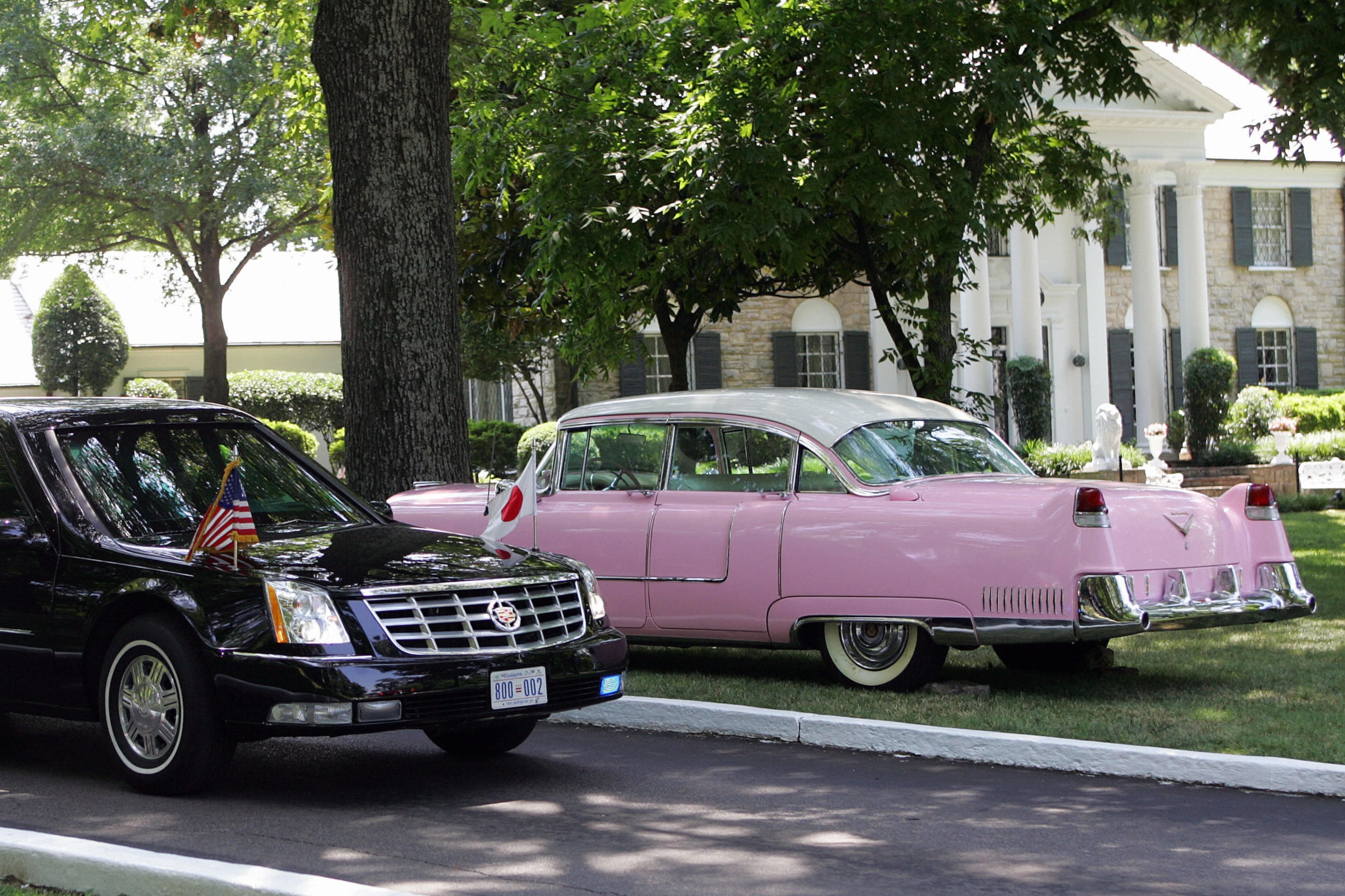 graceland cadillac