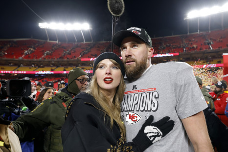 taylor swift outfit nfl