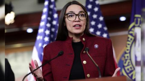 AOC Calls Out Suspicious Stock Trades in Congress Amid Tariff Fiasco