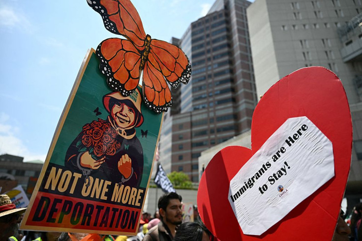 Protesters in Los Angeles rally against deportations (May 1, 2025)