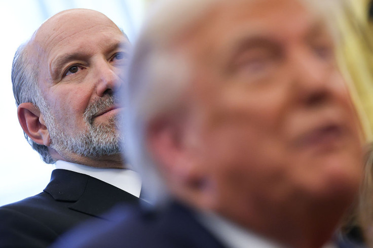 U.S. Commerce Secretary Howard Lutnick besides President Donald Trump