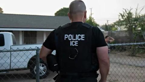 ICE Prepares to Deport Entire Family of Colorado Firebomb Attacker