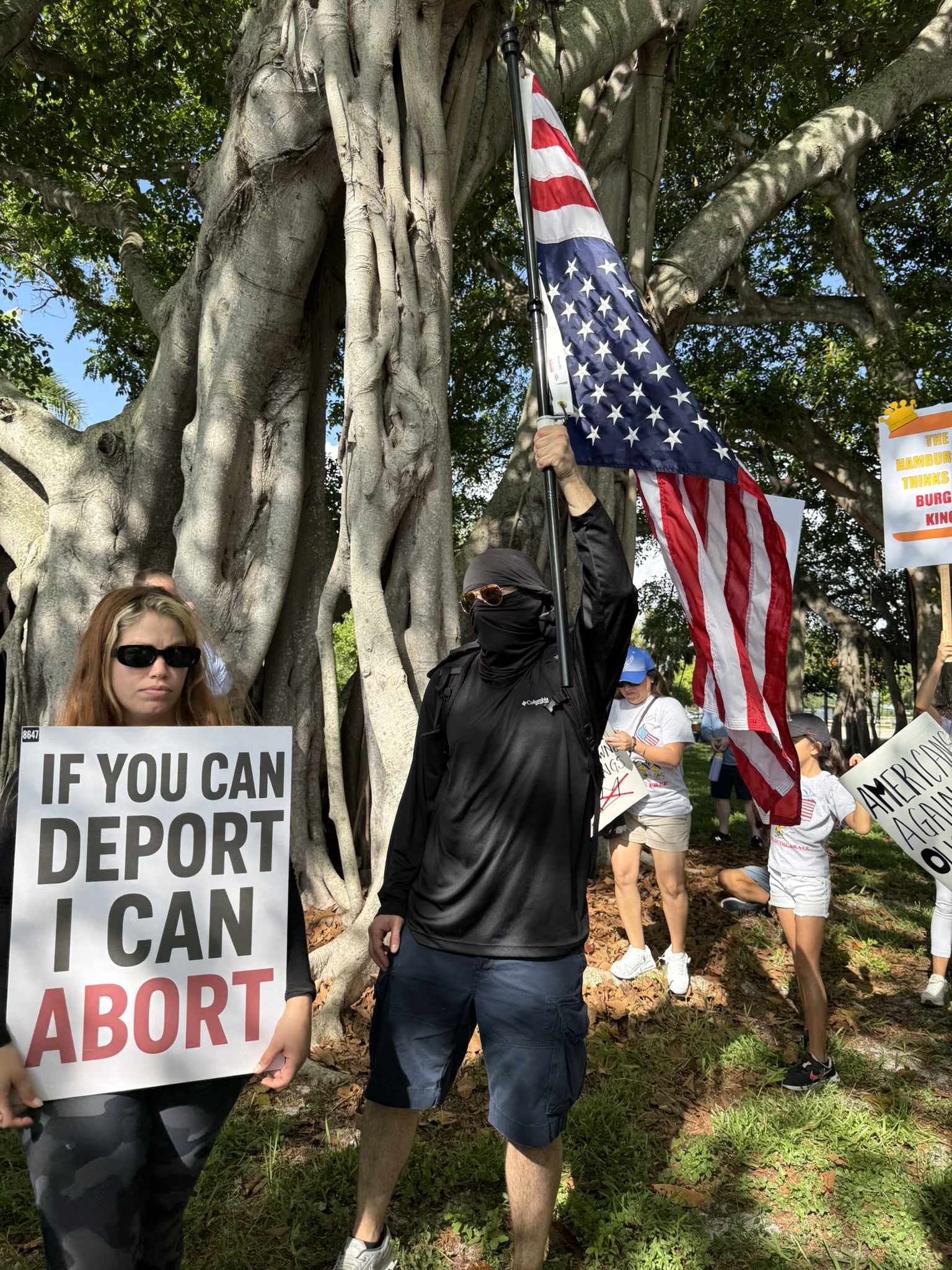 No Kings protest in Palm Beach Mar-a-lago No Kings protest in Palm Beach Mar-a-lago