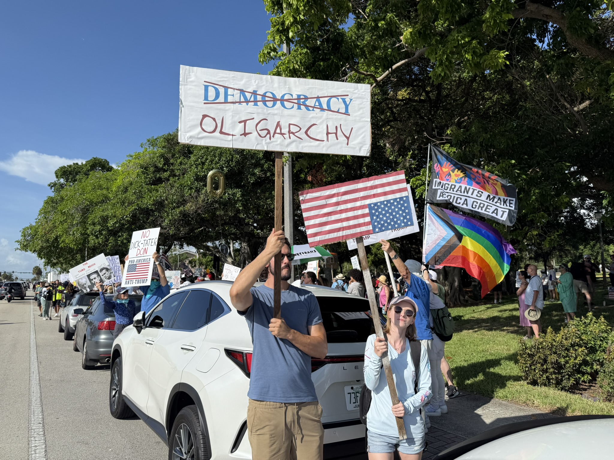 No Kings protest in Palm Beach Mar-a-lago No Kings protest in Palm Beach Mar-a-lago