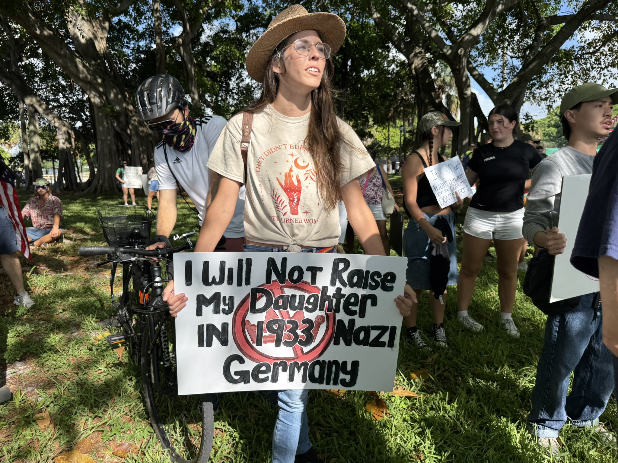No Kings protest in Palm Beach Mar-a-lago No Kings protest in Palm Beach Mar-a-lago