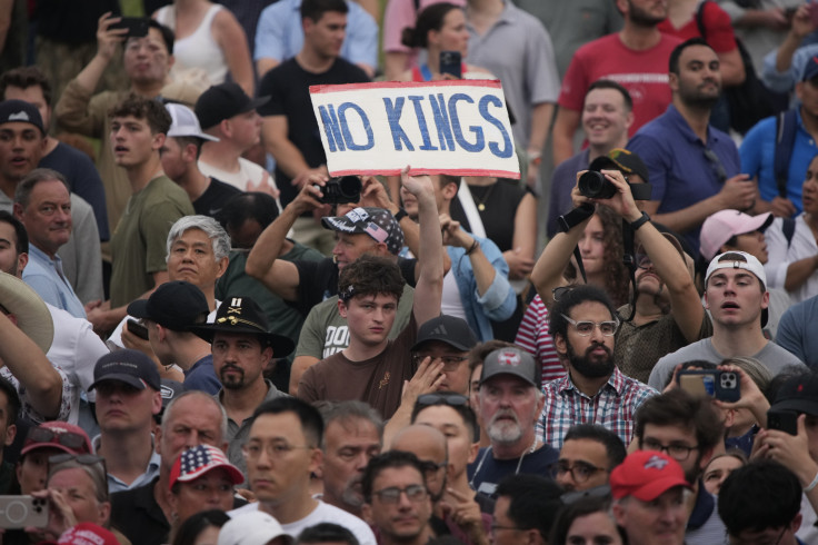 Soldiers at Trump's Military Parade Marched Out of Step on