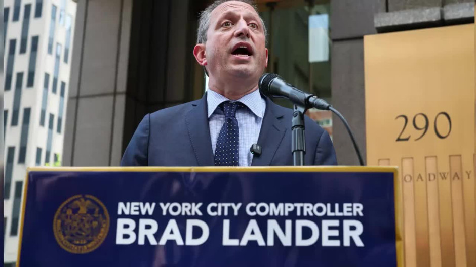 NYC Comptroller Brad Lander Detained During Immigration Court Visit