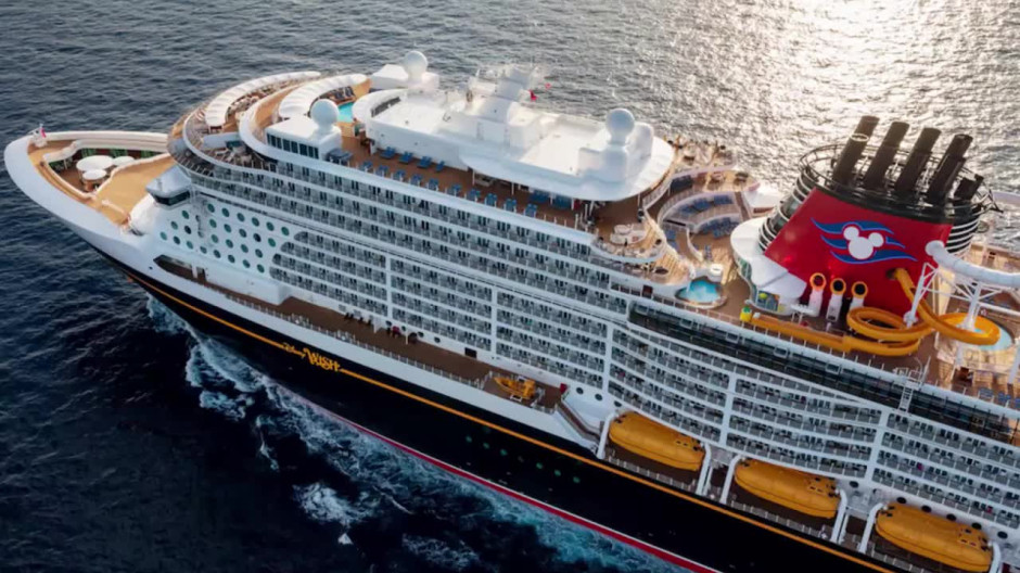 Passengers Describe Dramatic Sea Rescue on Disney Cruise