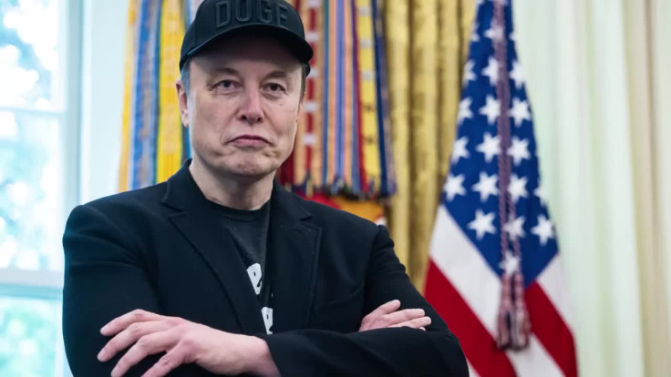 Musk's AI Chatbot Recommending Hitler, Making Antisemitic Comments Forces Company to 'Update' Model