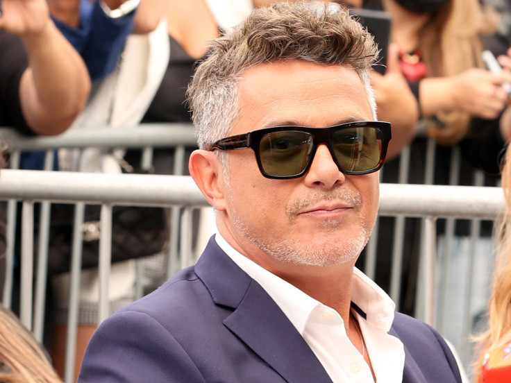 Alejandro Sanz Nika teenage relationship