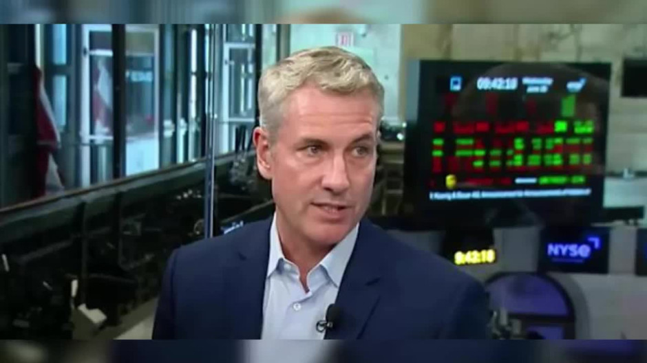 Astronomer CEO Steps Down Following Viral Coldplay 'Kiss Cam' Incident