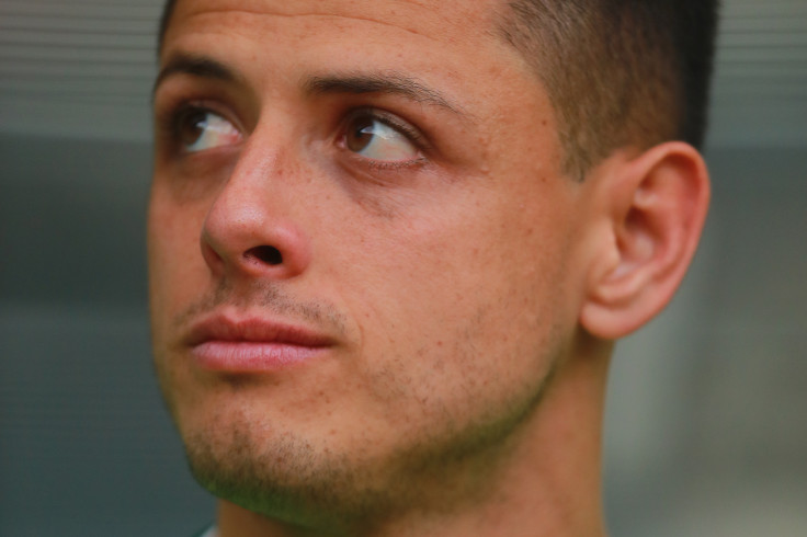 Claudia Sheinbaum responds to Chicharito's sexist comments.