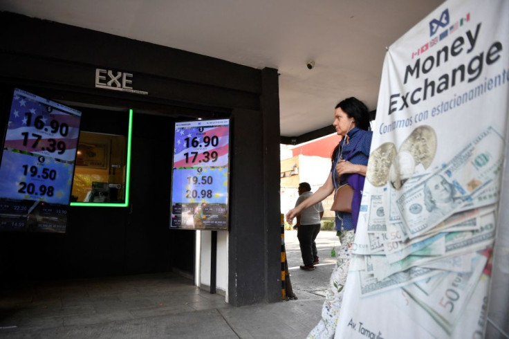 Money exchange in Mexico City
