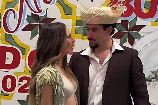 Belinda and Bad Bunny at La Casita