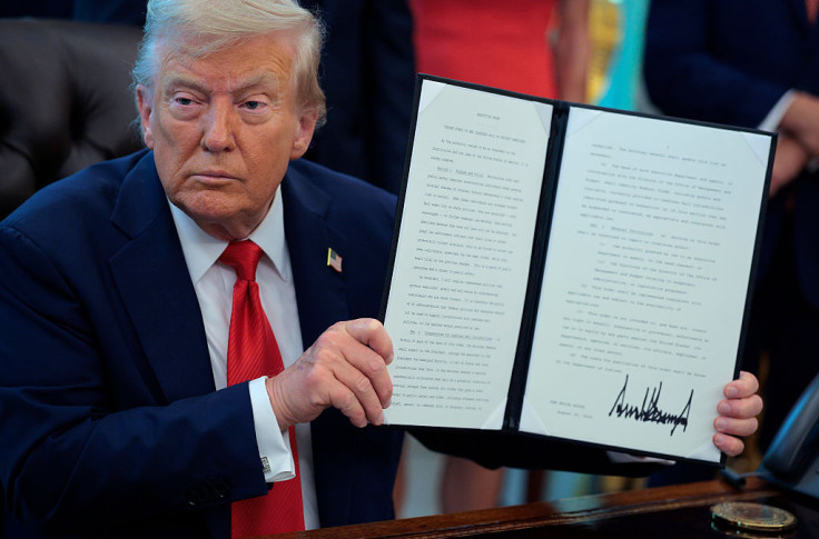 Trump signs flag-burning executive order