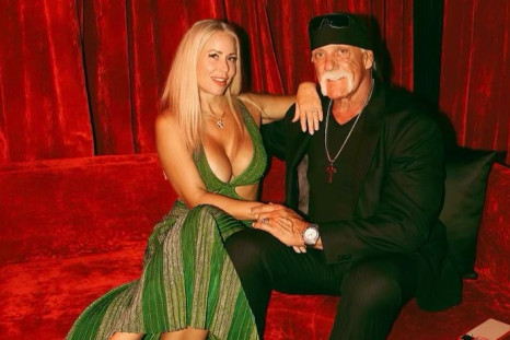 hulk hogan wife