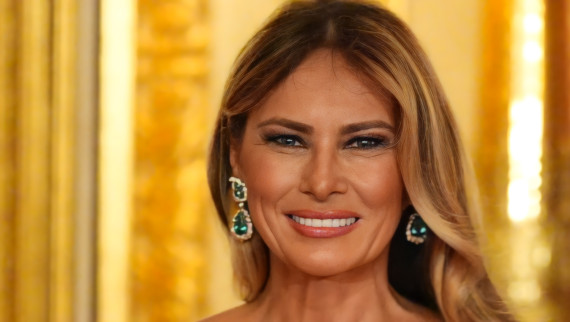 Melania Trump UK visit fashion 2025 Carolina Herrera