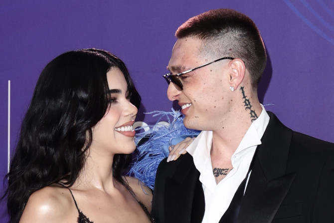 featherweight and Kenya OS Latin Billboards diamonds love