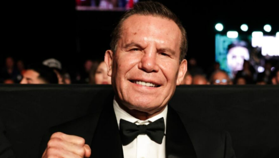 Julio César Chávez, Mexico