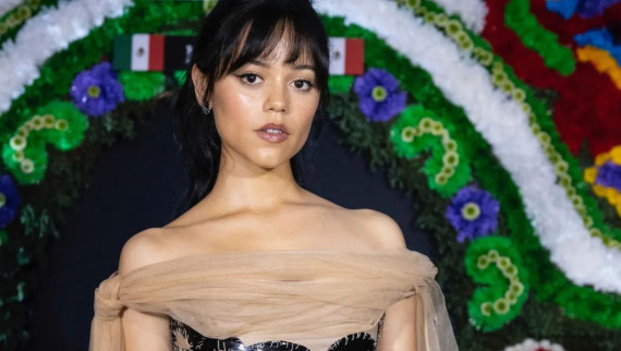 Jenna Ortega talks about her Spanish, her Chicana childhood, and Wednesday.