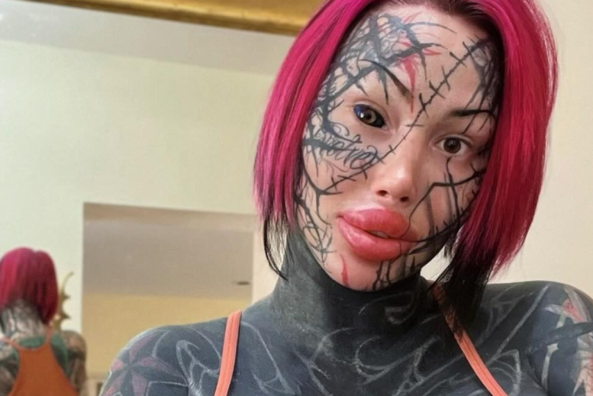 Mary Magdalene dead influencer 33