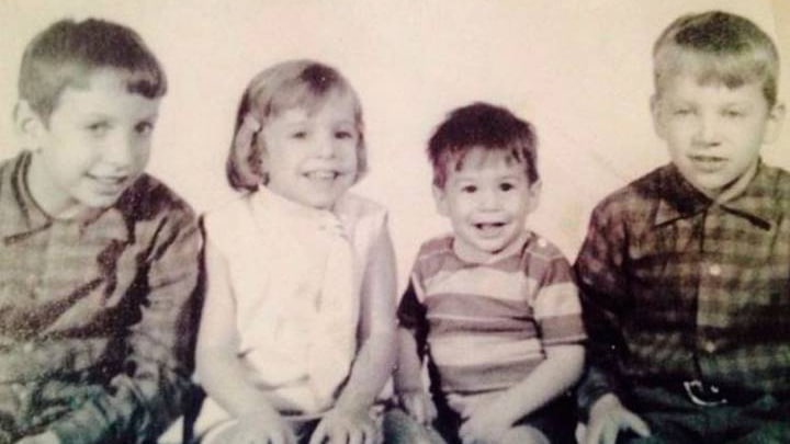 Guillermo del Toro family, his older brother dies