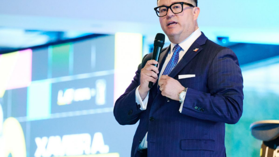 Xavier Gutierrez, Latinos in Sports