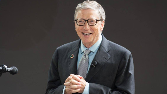 Bill Gates admits affair with russian women after epstein scandal