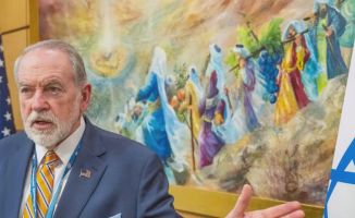 U.S. Ambassador To Israel Mike Huckabee Reportedly Tells Embassy Workers That If They Want To Leave The Country They 'Should Do So TODAY'