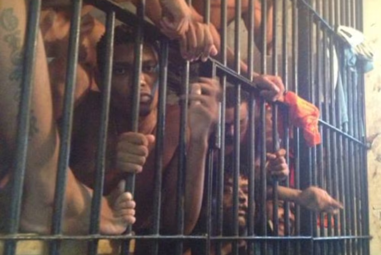 Prison Brazil gang