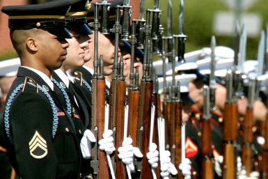 US Soldiers training with bayonets