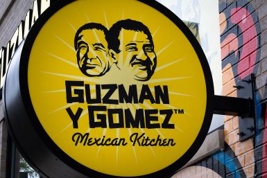 A Guzman Y Gomez Chicago restaurant sign