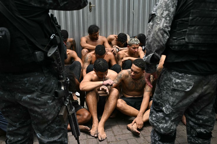 Detained Comando Vermelho (CV) drug traffickers in Vila Cruzeiro favela