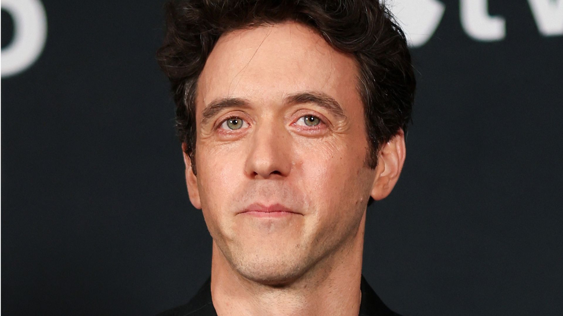 'Silo' Season 4 Gets a Release Date as Ashley Zukerman Promises a 'Huge' Final Chapter After Season 3's Shocking Finale -INTERVIEW
