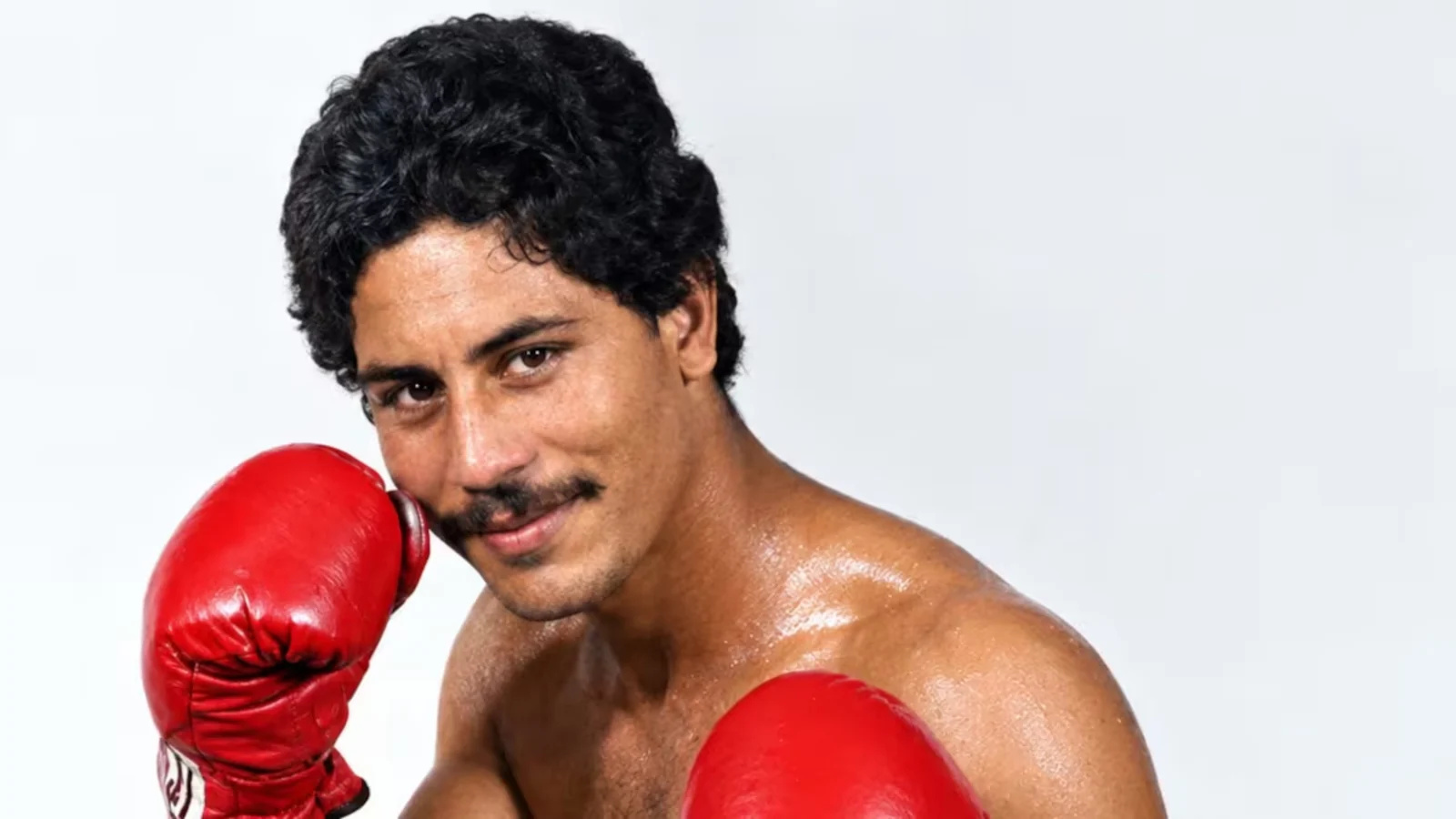 Wilfredo 'Bazooka' Gómez Dies at 69: Puerto Rican Boxing Legend Won 42 ...