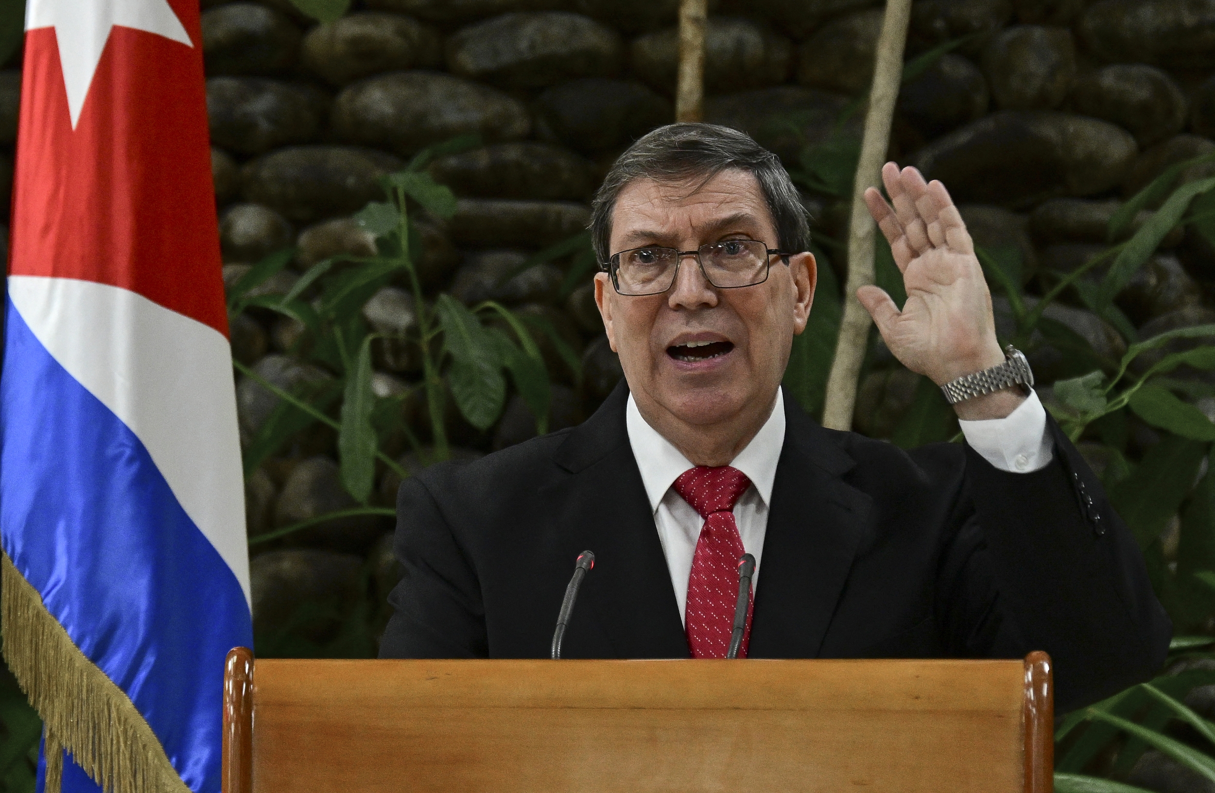 Photo: latintimes.com Cuba us sanctions government presser