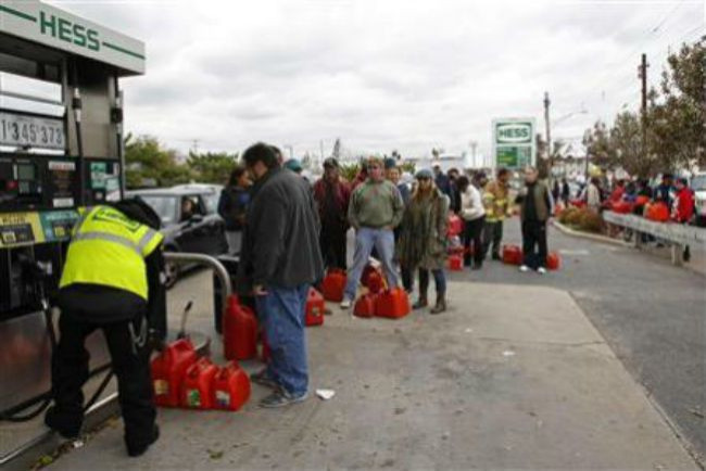 Fuel scarce, East Coast struggles to recover