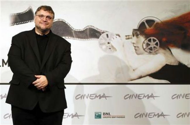 A Minute With: Guillermo del Toro on "Rise of the Guardians"