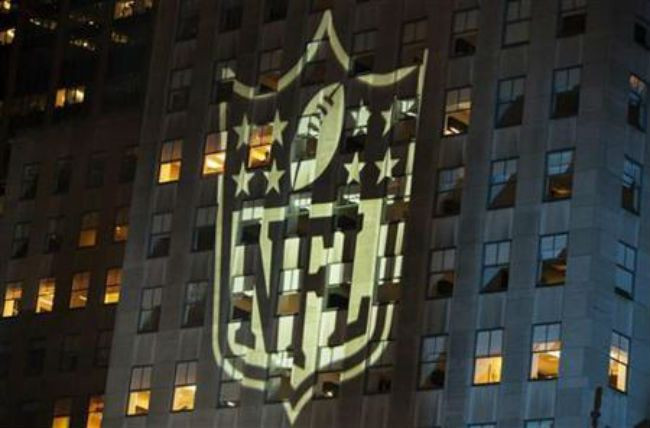 Top teams seek playoff spots as season enters home stretch