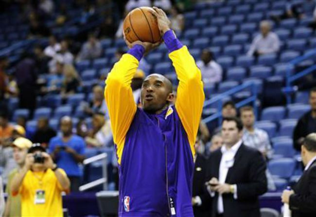 Bryant becomes youngest scorer of 30,000 points
