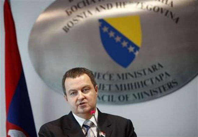 Under EU pressure, Serbia and Kosovo launch joint border checks